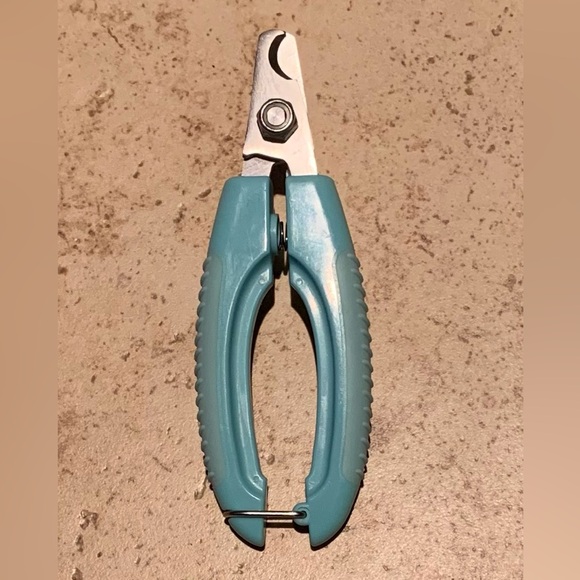 Martha Stewart Pets Nail Clippers With Safety Guard - Picture 1 of 11